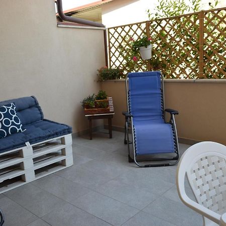 Casa Vacanze Lombardo Santa Teresa Di Riva Exterior foto